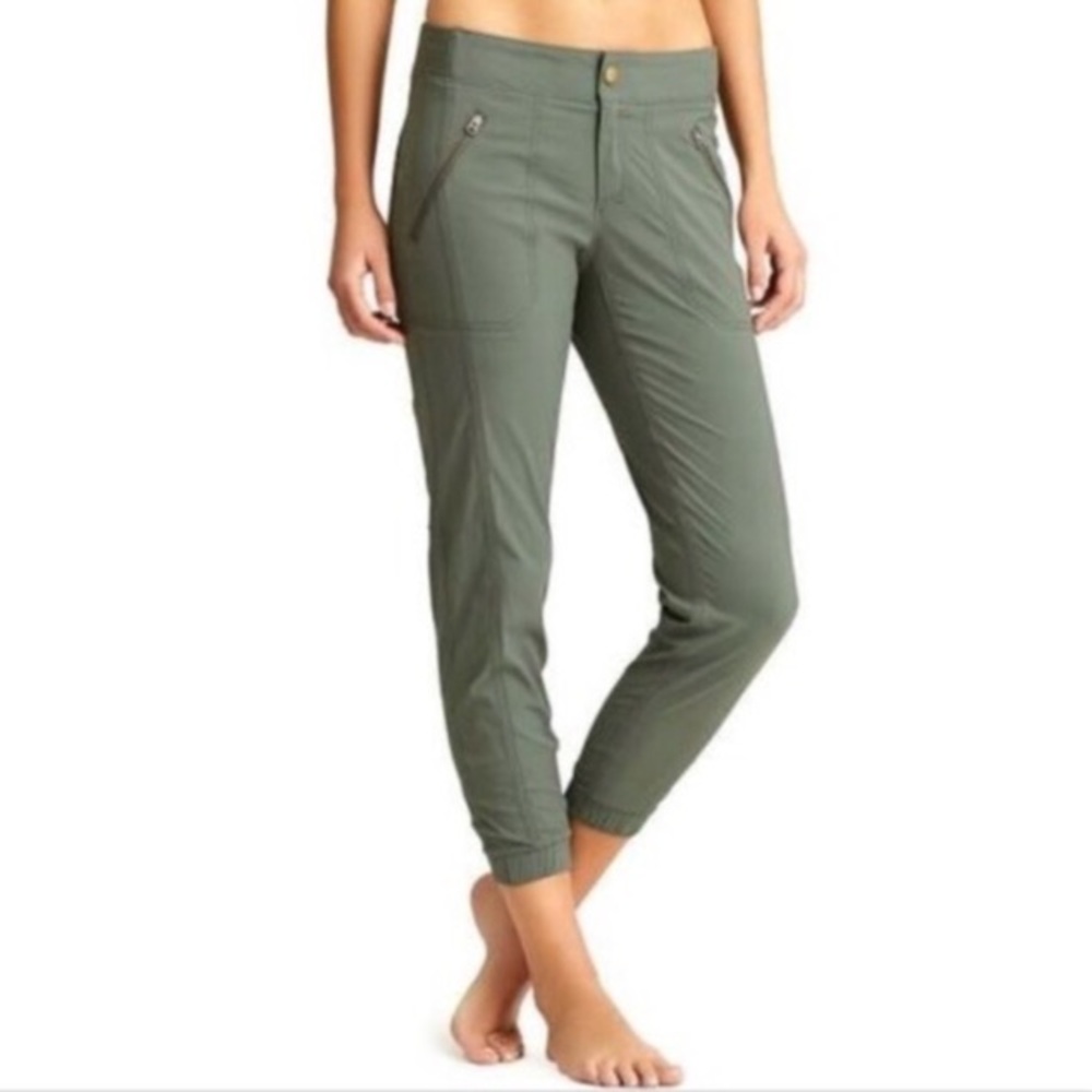 Athleta Trekkie Green Jogger - Size 0